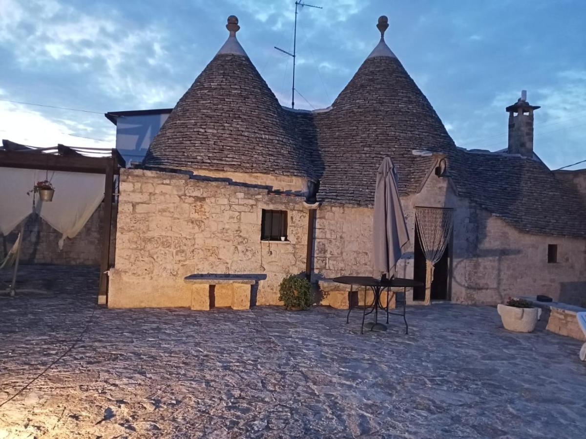 알베르벨로 Trulli Domus Petra 빌라 외부 사진